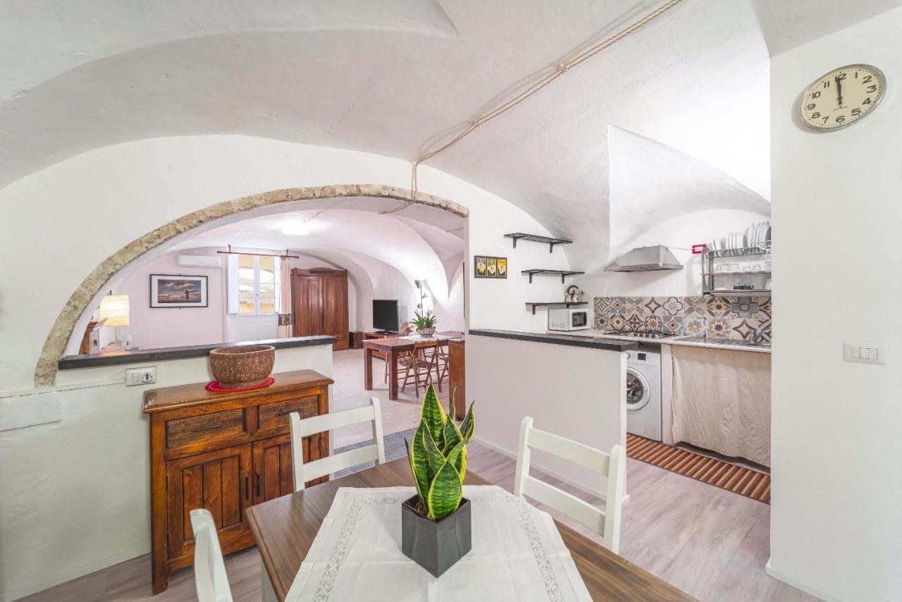 Casa Gilbert 101 Daire Alghero Dış mekan fotoğraf